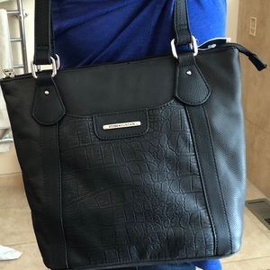 Stone Mountain Hudson Black Handbag